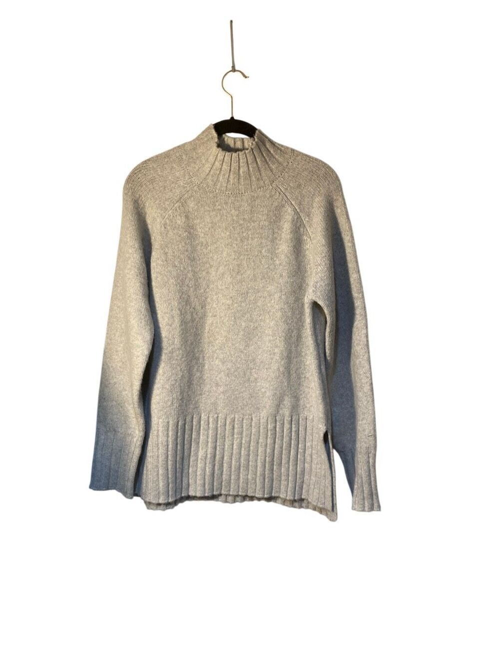 NWT Rachael Zoe gray long sleeve, mock neck relaxed fit chunky sweater L